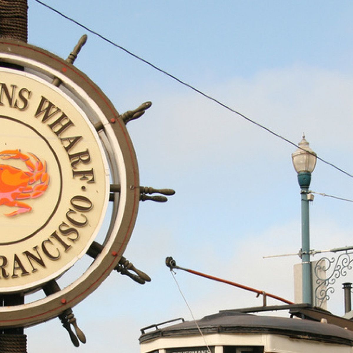 Here's Where the Not-So-Touristy Eat at the Fisherman's Wharf