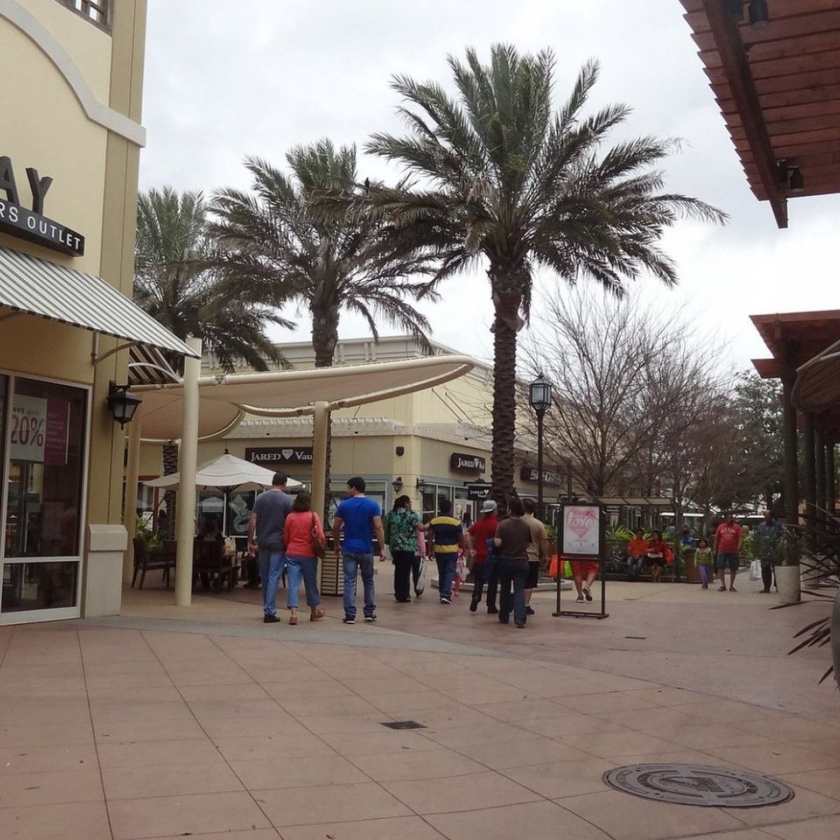 The Best Outlet Malls In Texas