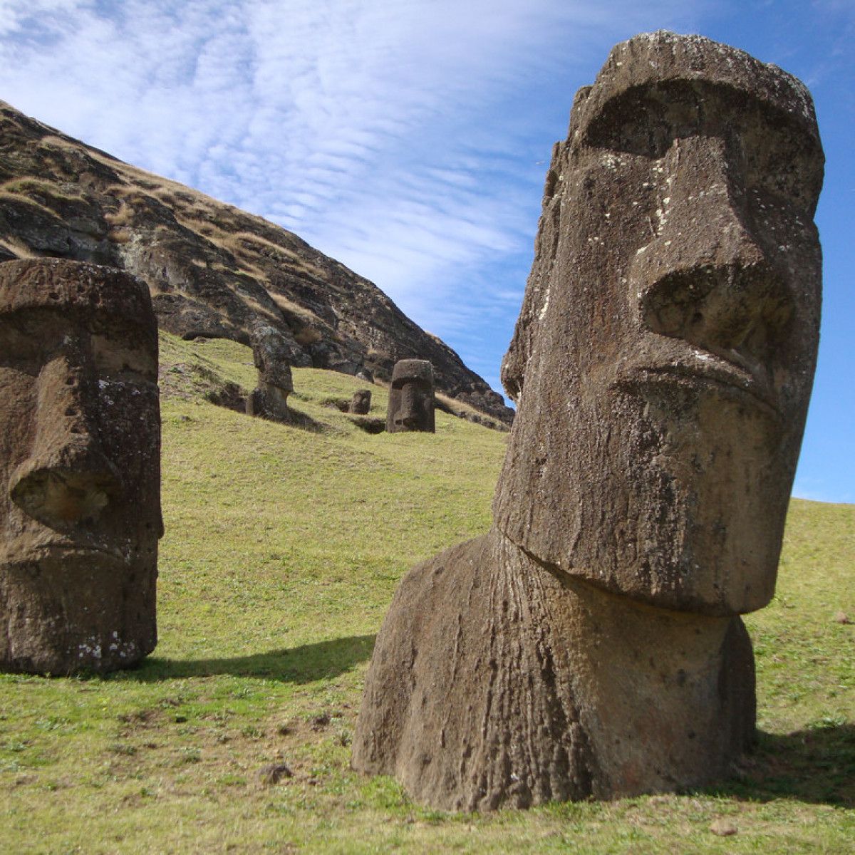 Moai - Free monuments icons