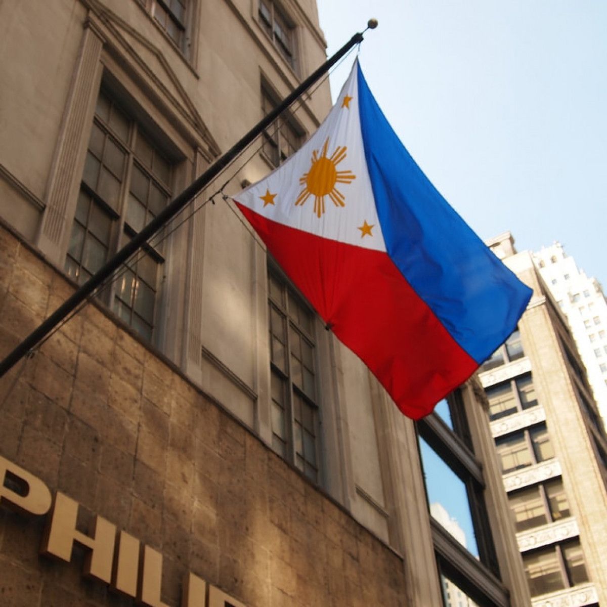 Flag of the Philippines, Colors, Meaning & History