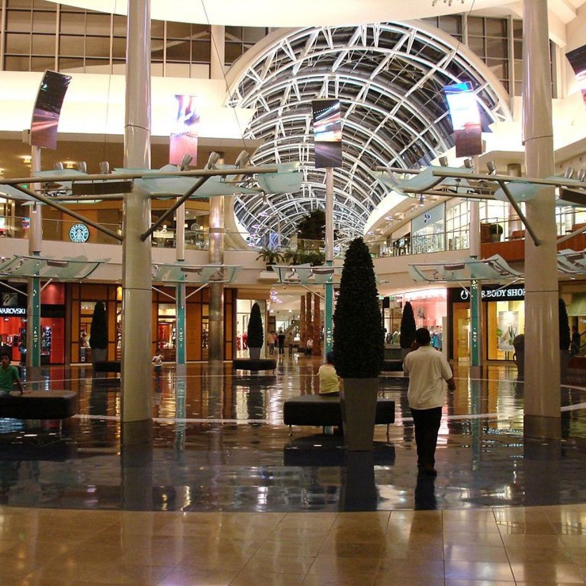 Orlando, Florida. June 6, 2019 . Main entrance to The Mall at Millenia  Stock Photo - Alamy