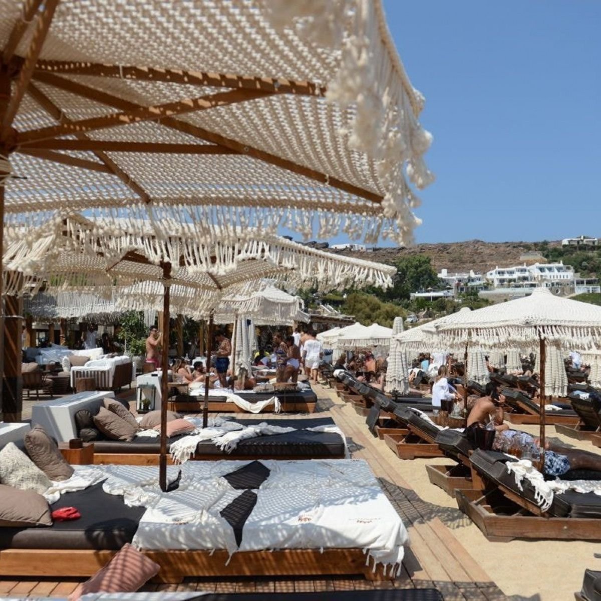 Best Beach Clubs in Mykonos