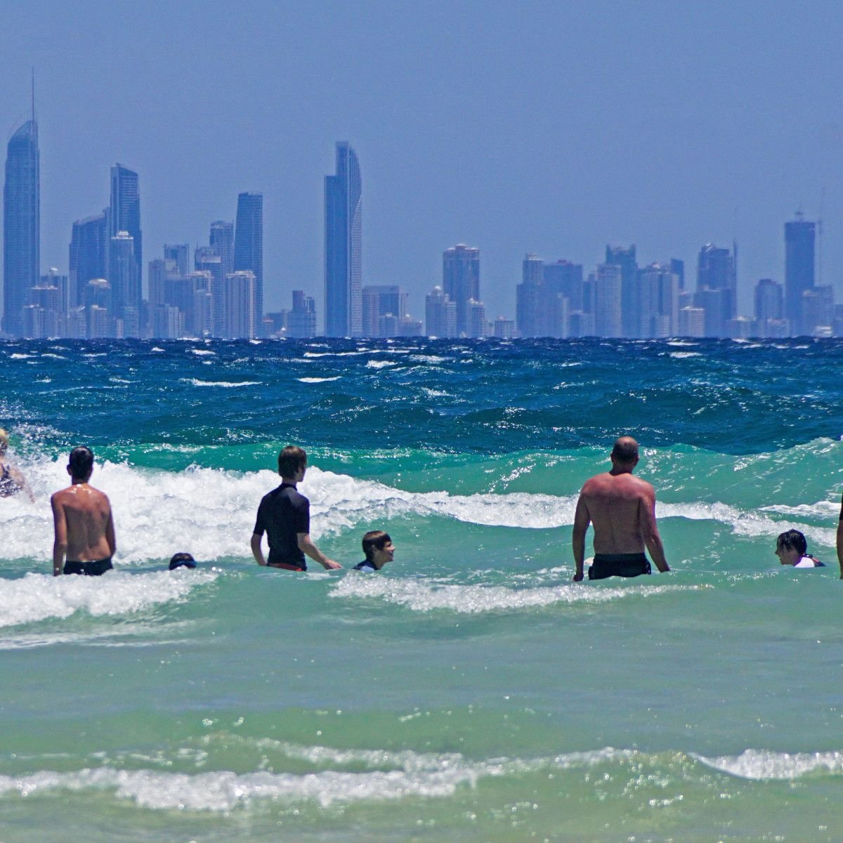 25 Things to do in Surfers Paradise Queensland - Quack'rDuck