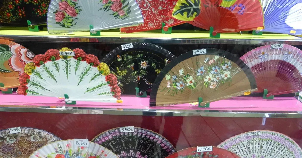 15 Best Souvenirs From Spain