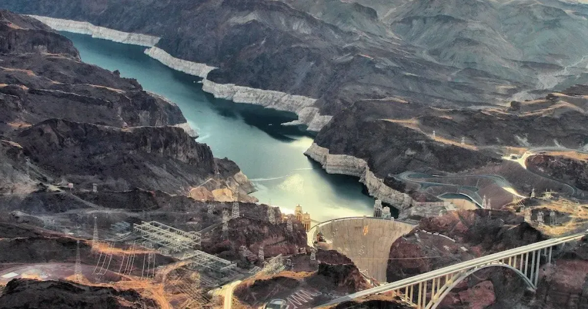 History of the Hoover Dam