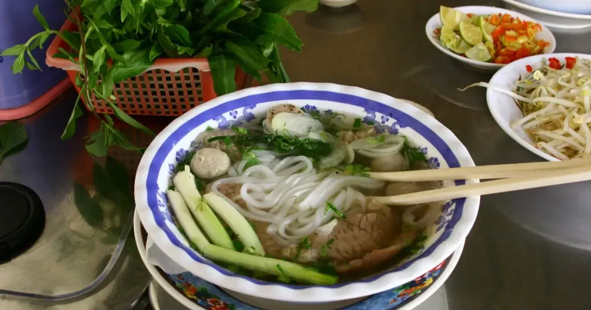 The Top 10 Vietnamese Breakfast Meals