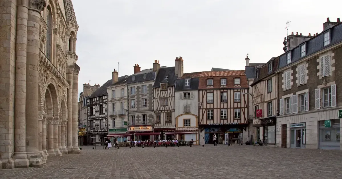 Beautiful Buildings In Poitiers France