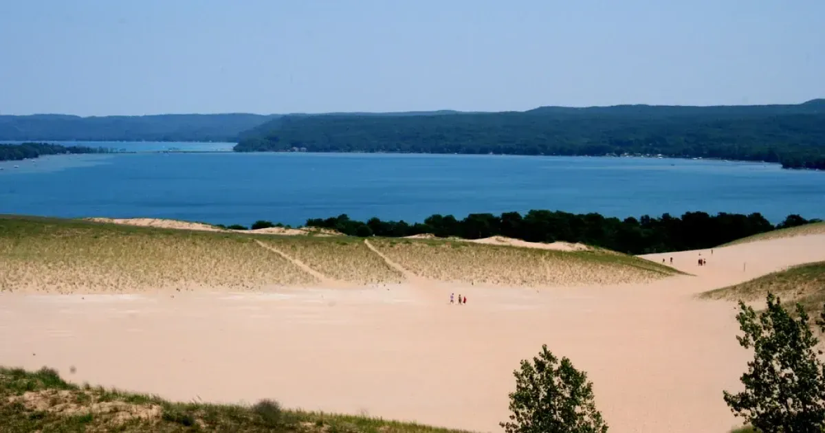 A Guide To Beautiful Sleeping Bear Dunes Michigan