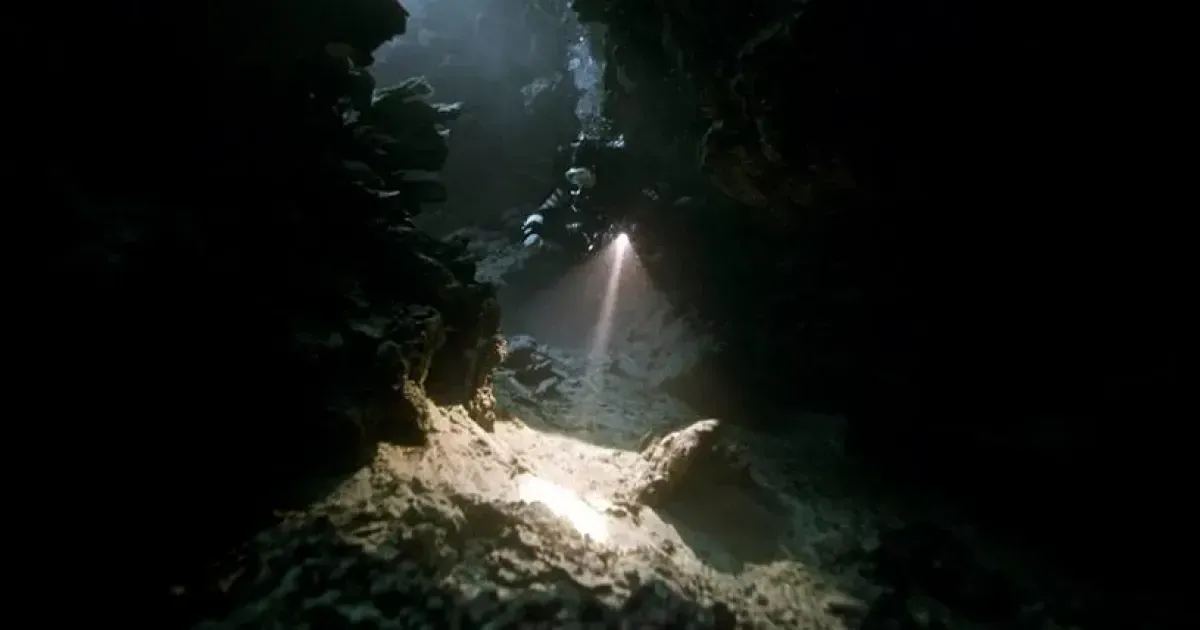 Why Cave Diving Is Dangerous And How To Do It Safely