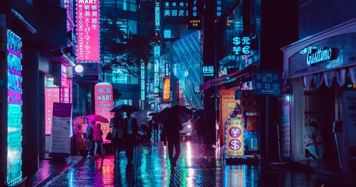 Neon-Noir: Noe Alonzo Photographs The Ugly Side Of Seoul