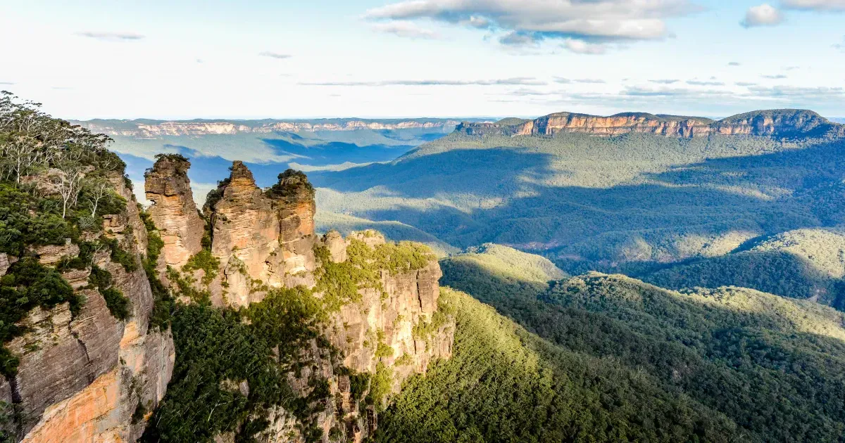 A Guide To Exploring Australias Blue Mountains