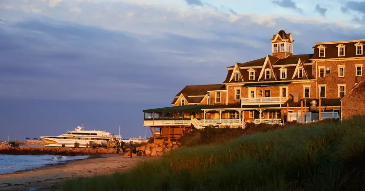 Rhode Island Travel Guides: Places to Stay