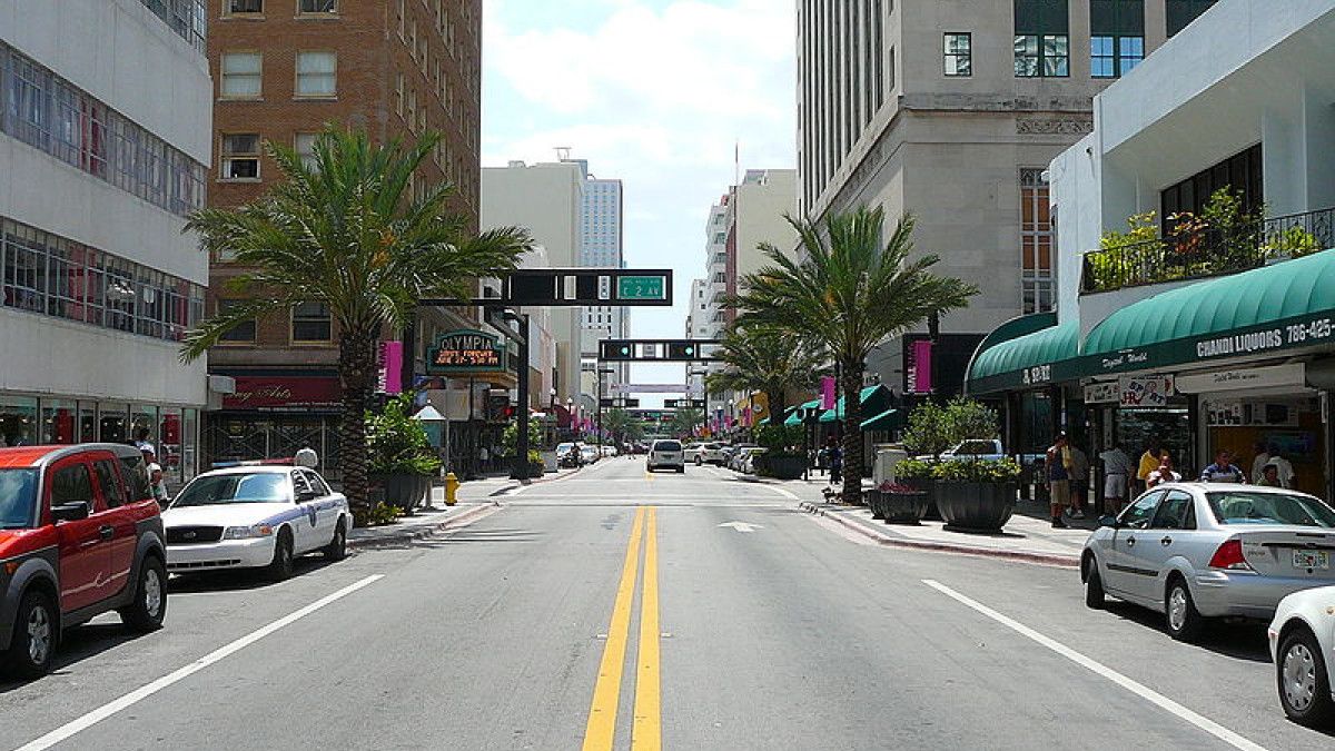 Tour Miami's Famed Shopping Streets