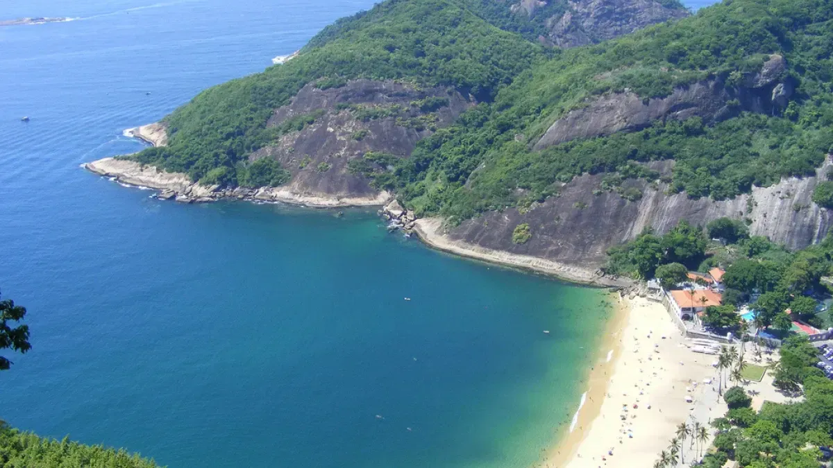 Beautiful Urca - Learn Portuguese and discover Rio – RioLIVE!