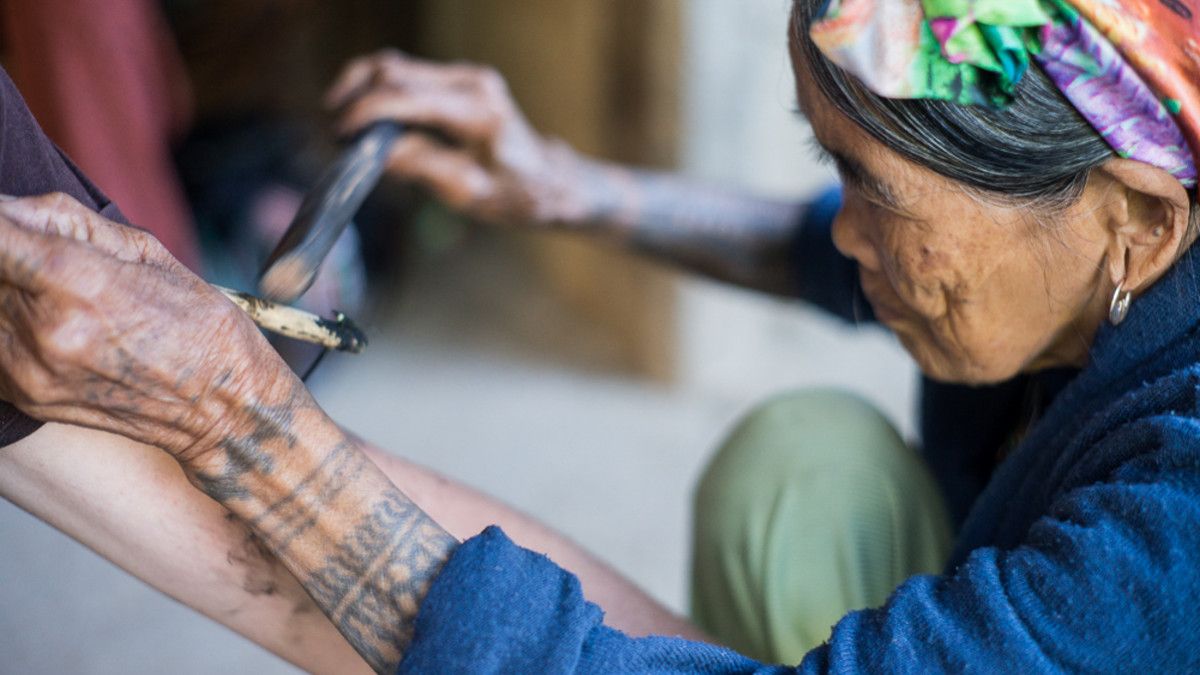 Getting Inked by Whang Od - Pinay Traveller