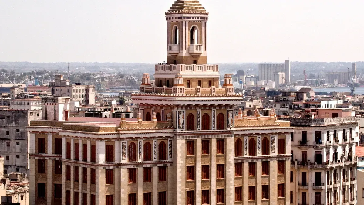 Art Deco tour reveals a treasure trove of stylish Havana buildings