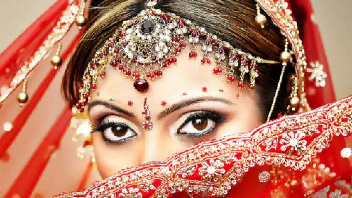 Modernize Traditional Indian Wedding Makeup