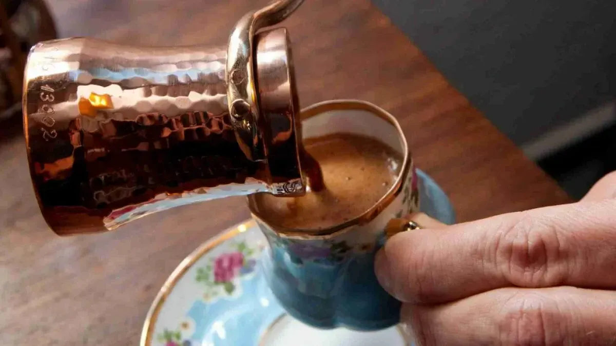 How to Serve Lebanese Coffee