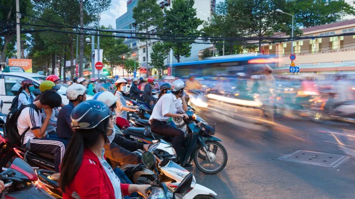 The Insider's Tips to Deal the Incredible Traffic in Vietnam