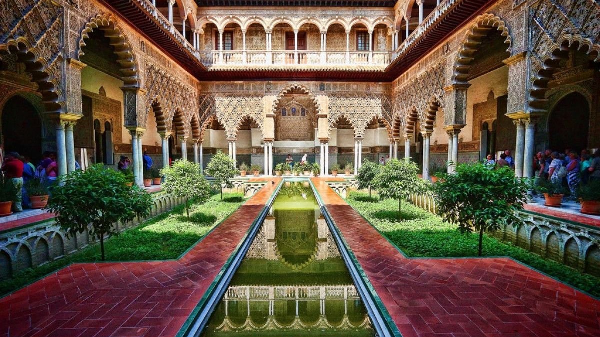 Seville and its UNESCO heritage * All PYRENEES · France, Spain