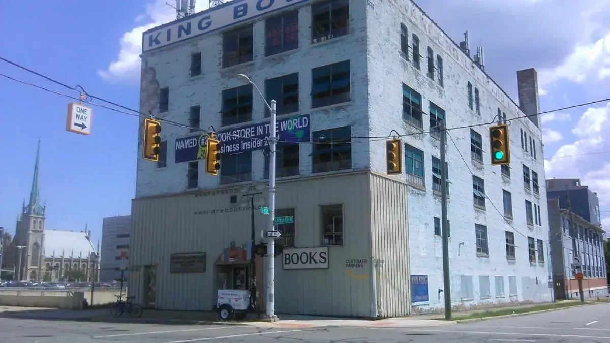 A Book Lovers Guide To Detroit