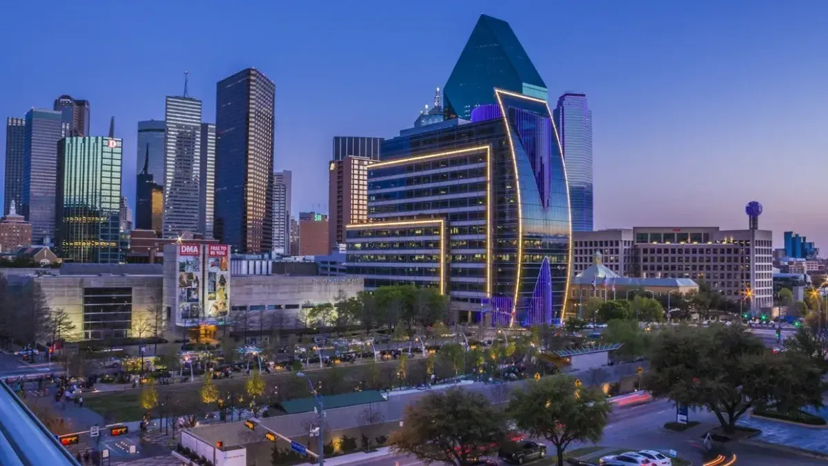 15 MUST-SEE Dallas Landmarks (Expert Guide + Photos)