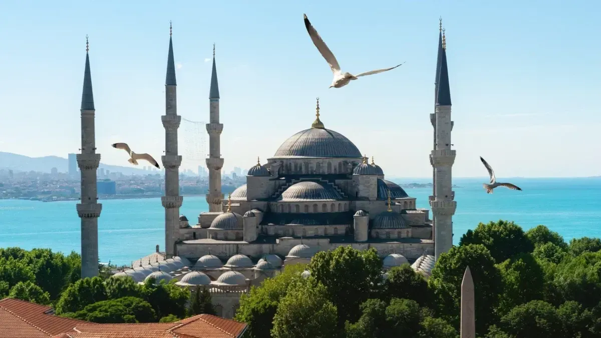 The Worlds Most Beautiful Mosques
