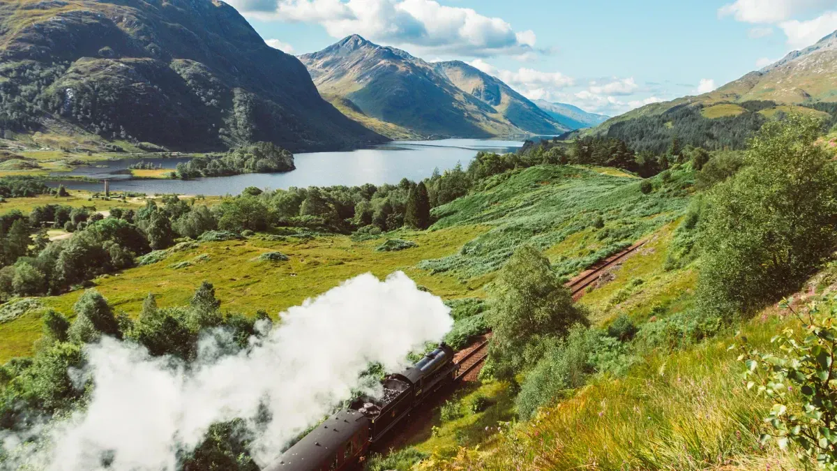 Top 10 Train Routes in Europe - Places To See In Your Lifetime