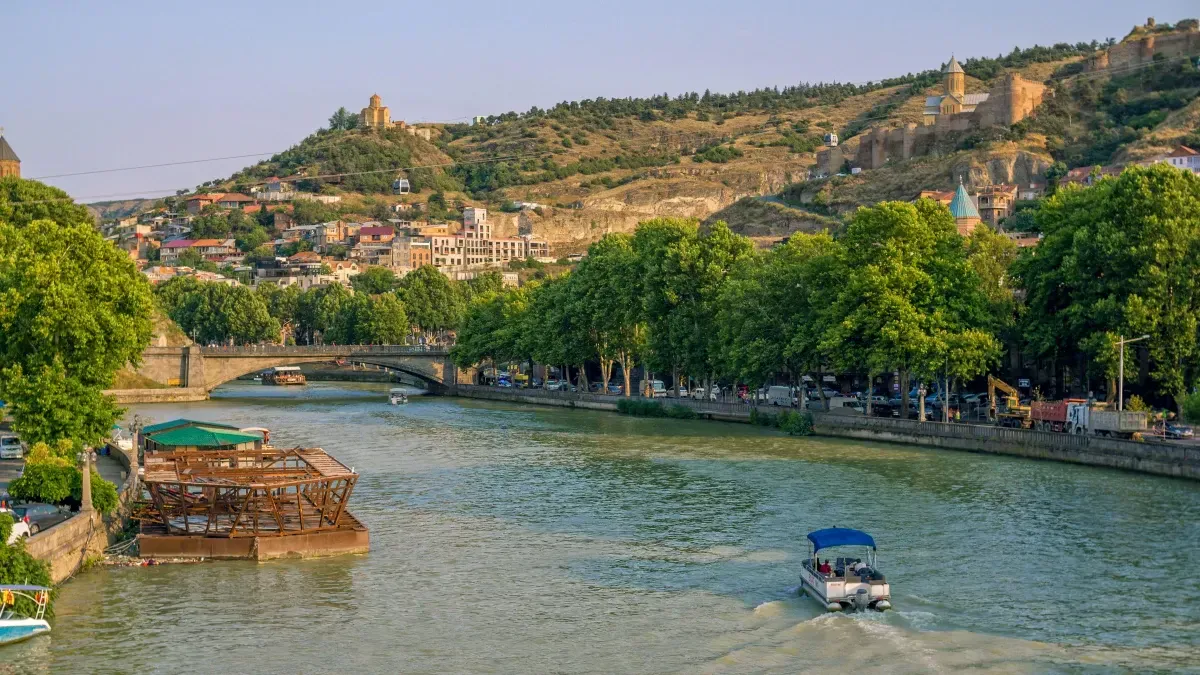 Mtkvari River Boat Tour in Tbilisi - Klook