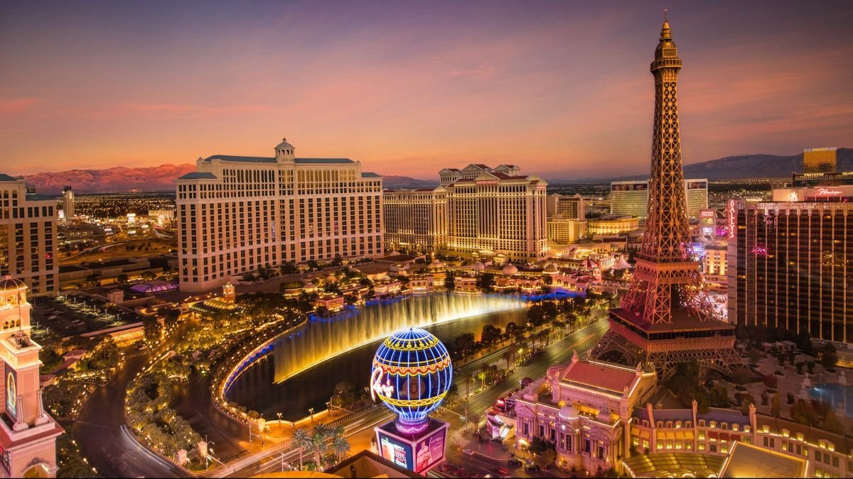 View from Eiffel Tower Restaurant, Paris Las Vegas Hotel Las Vegas, Nevada,  USA Stock Photo - Alamy