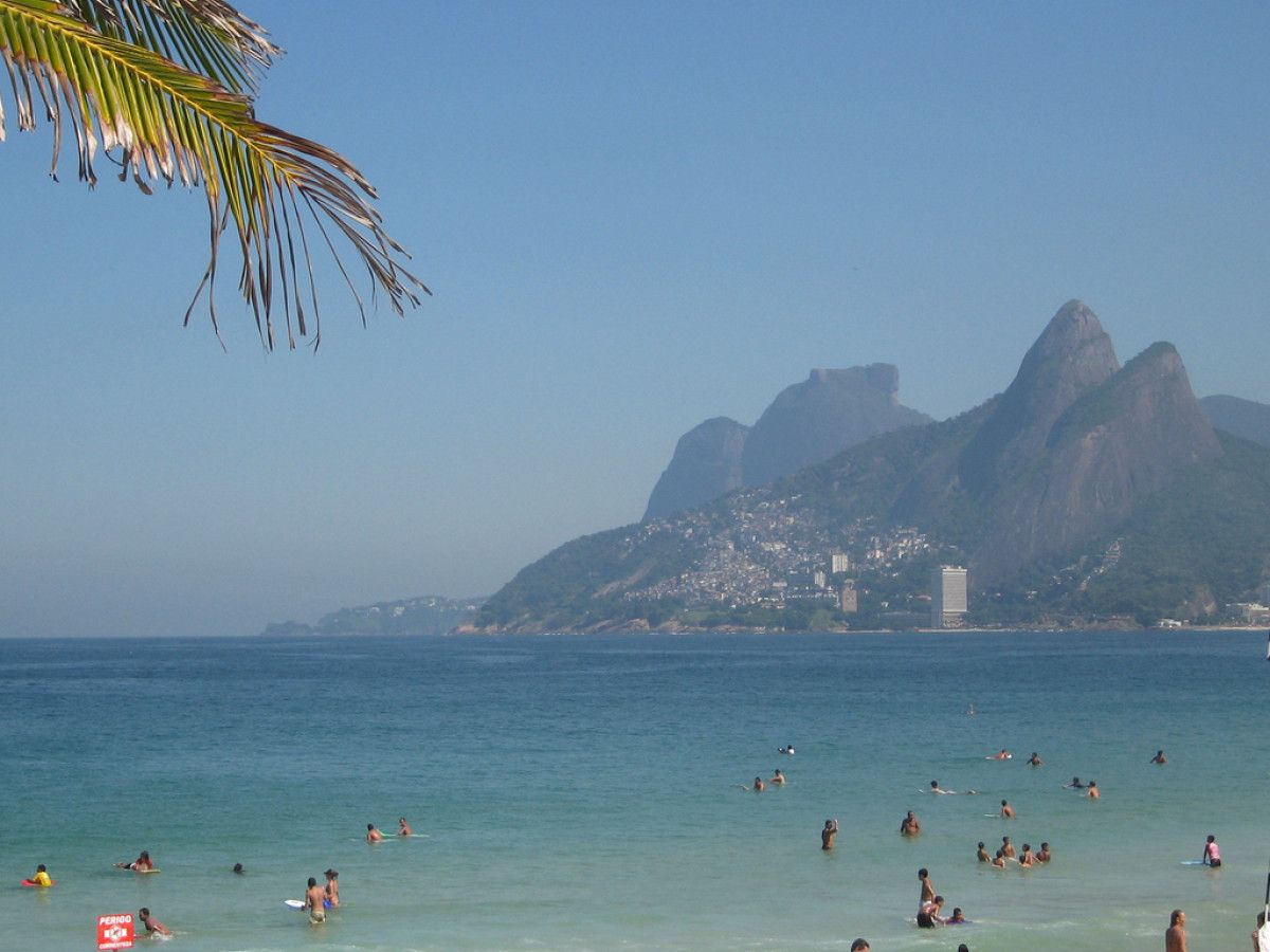 You Can Do This: Garota da Urca Bar - Connect Brazil