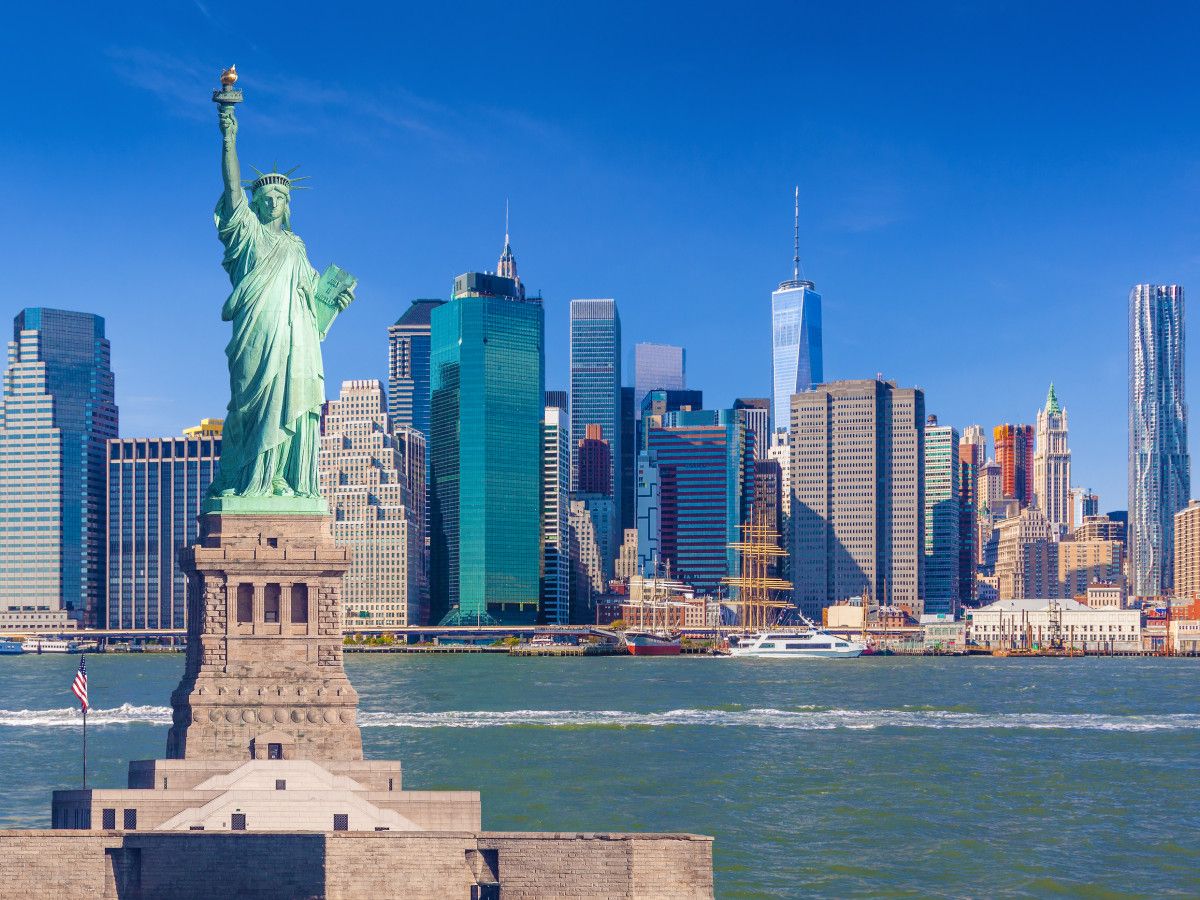 Statue of Liberty; New York City - Top 10 Incredibly Large Statues