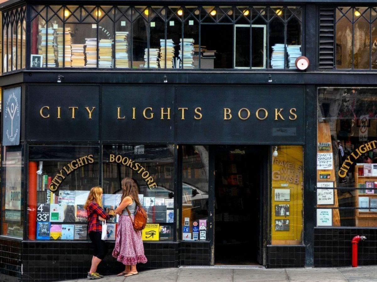 Top 10 BEST Bookshops In Ireland You Need To Visit, RANKED