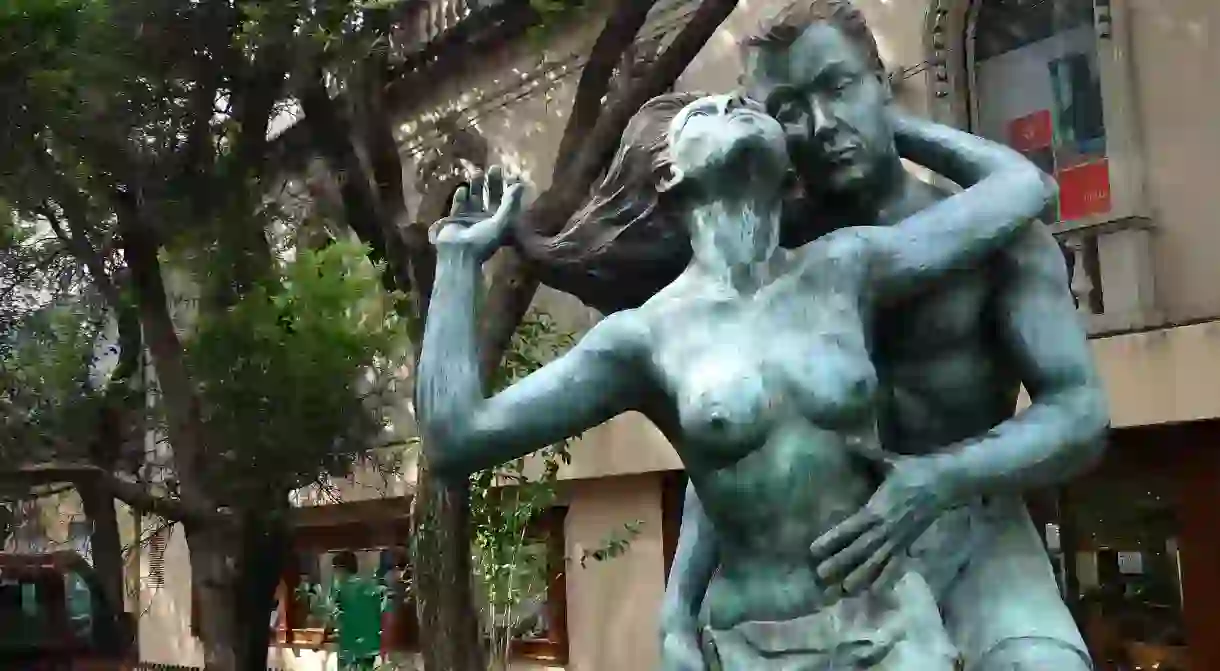 Sculpture in Zona Rosa, Mexico City