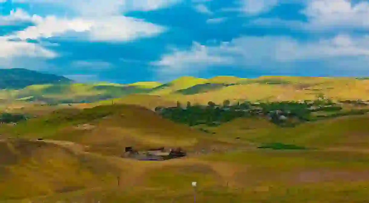 mountain view from laposte Erebuni, Yerevan