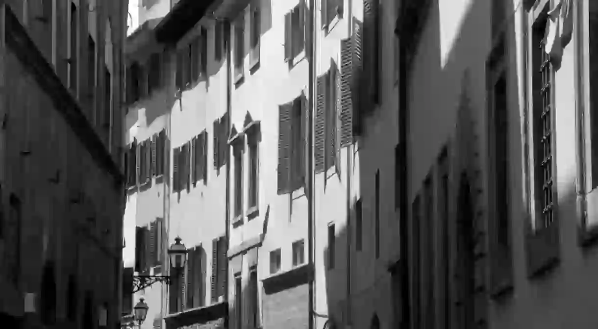 The narrow, windy streets of the Oltrarno