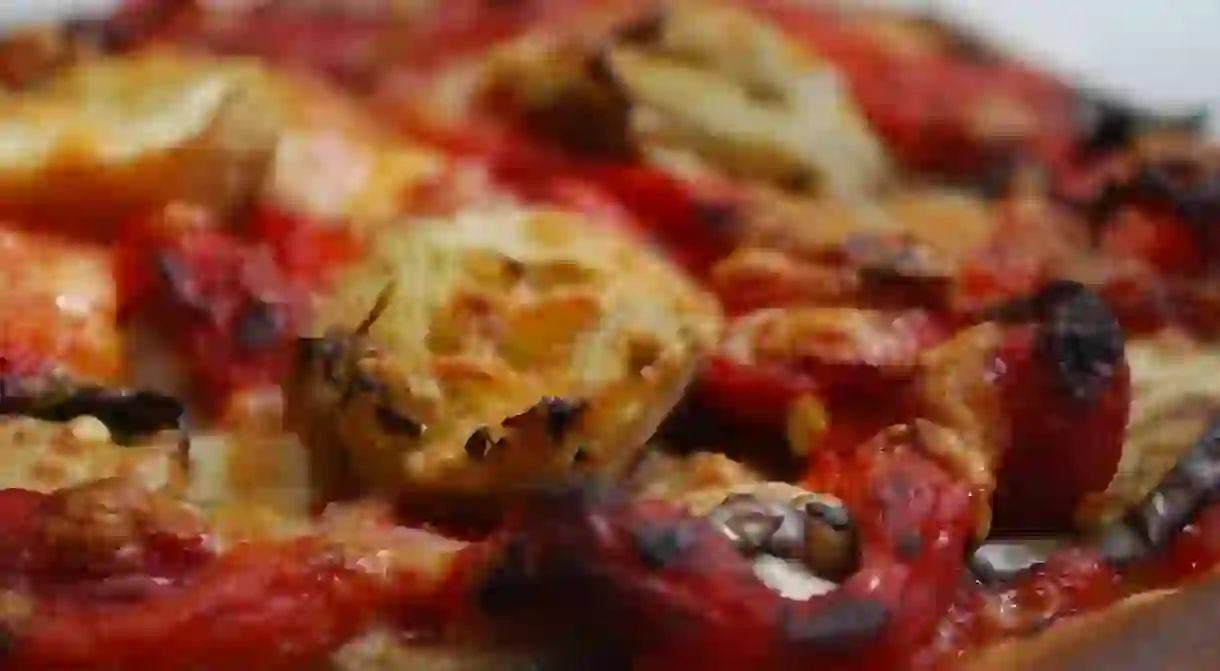 Tonys Special pizza - close-up