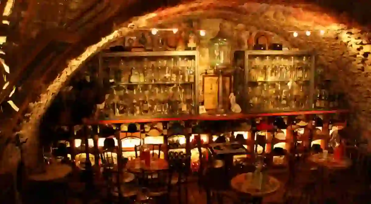 Antibes, Absinthe Bar