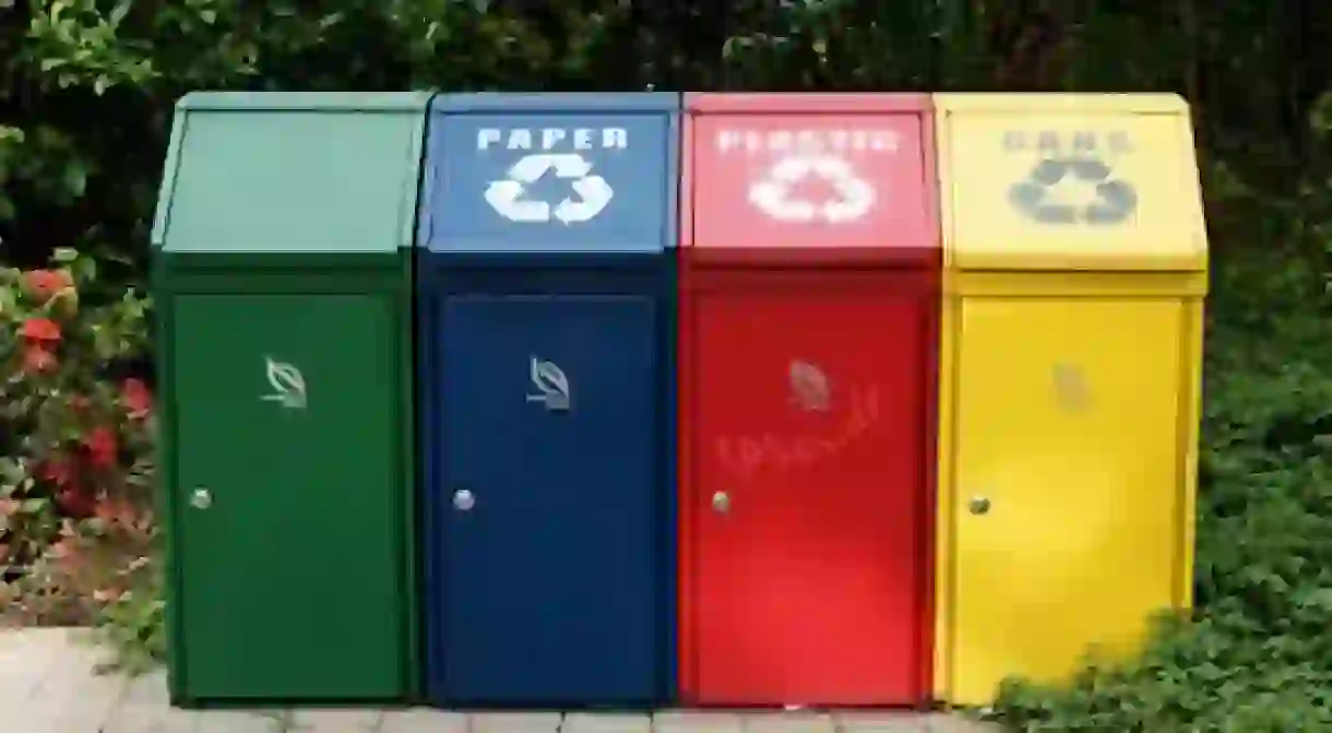 Trash Recycling with Disposal Containers