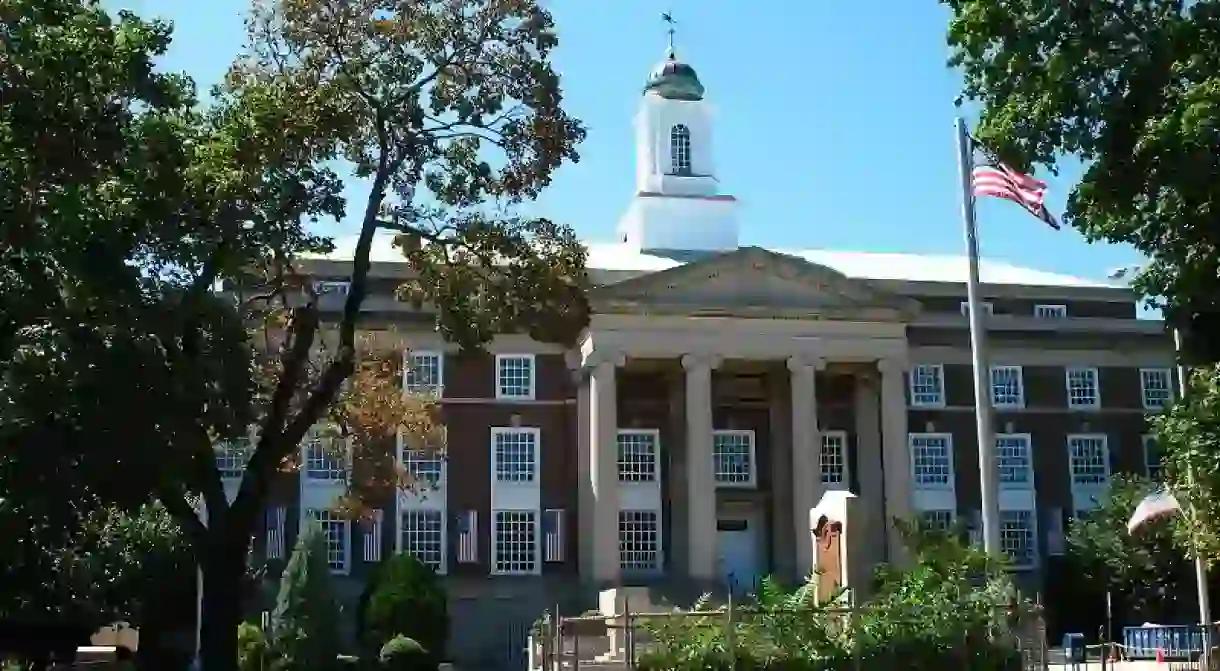 Elizabeth City Hall