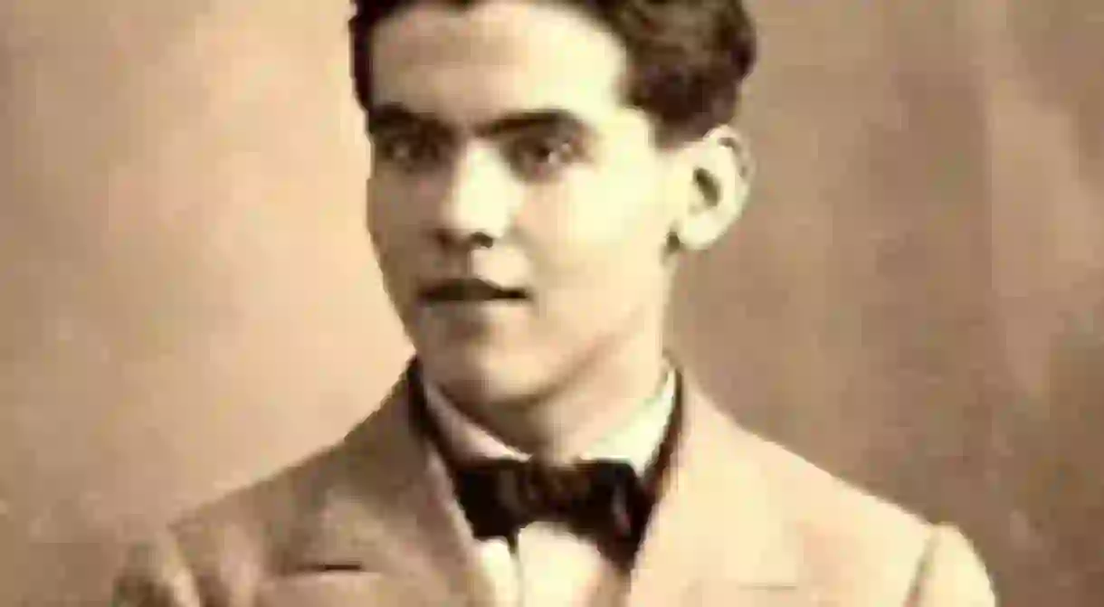 Federico García Lorca in 1914. This photo was found at the University of Granada in 2007 and its author is unknown