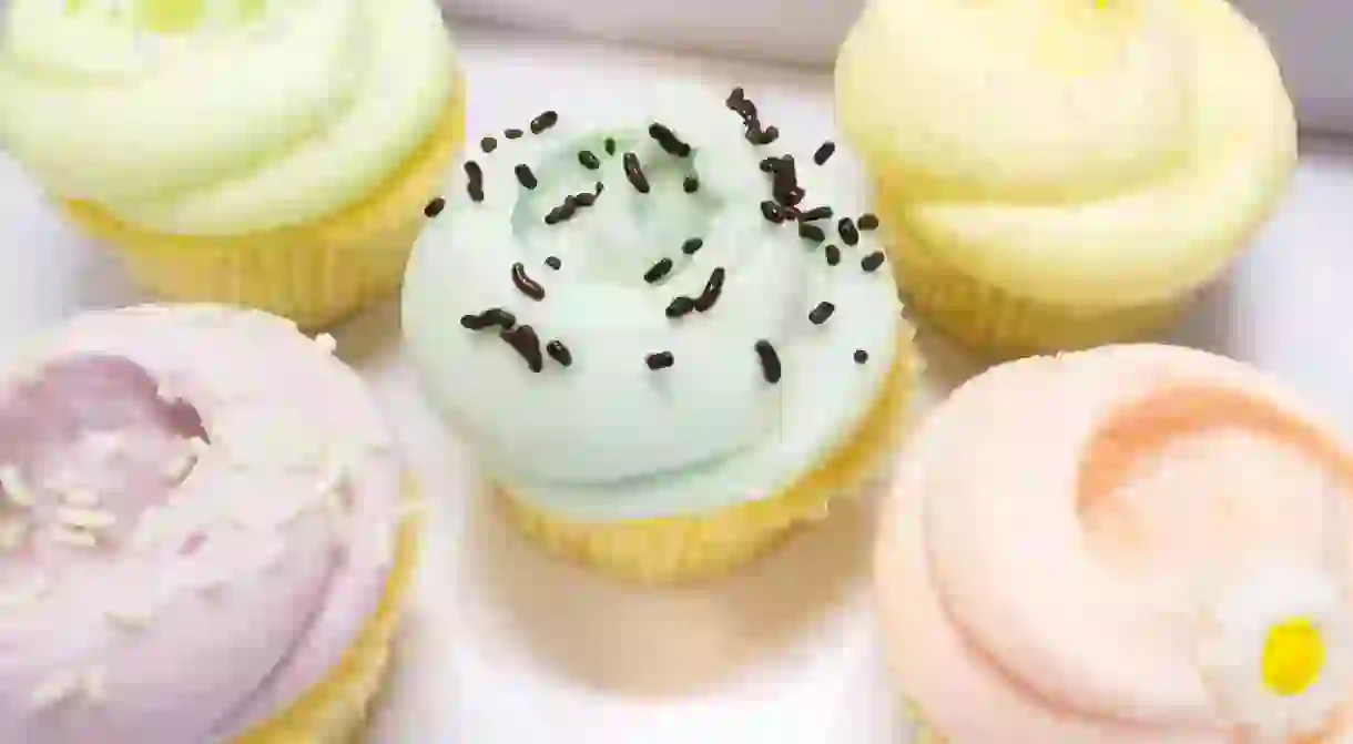 Vanilla Cupcakes from Magnolia’s Bakery