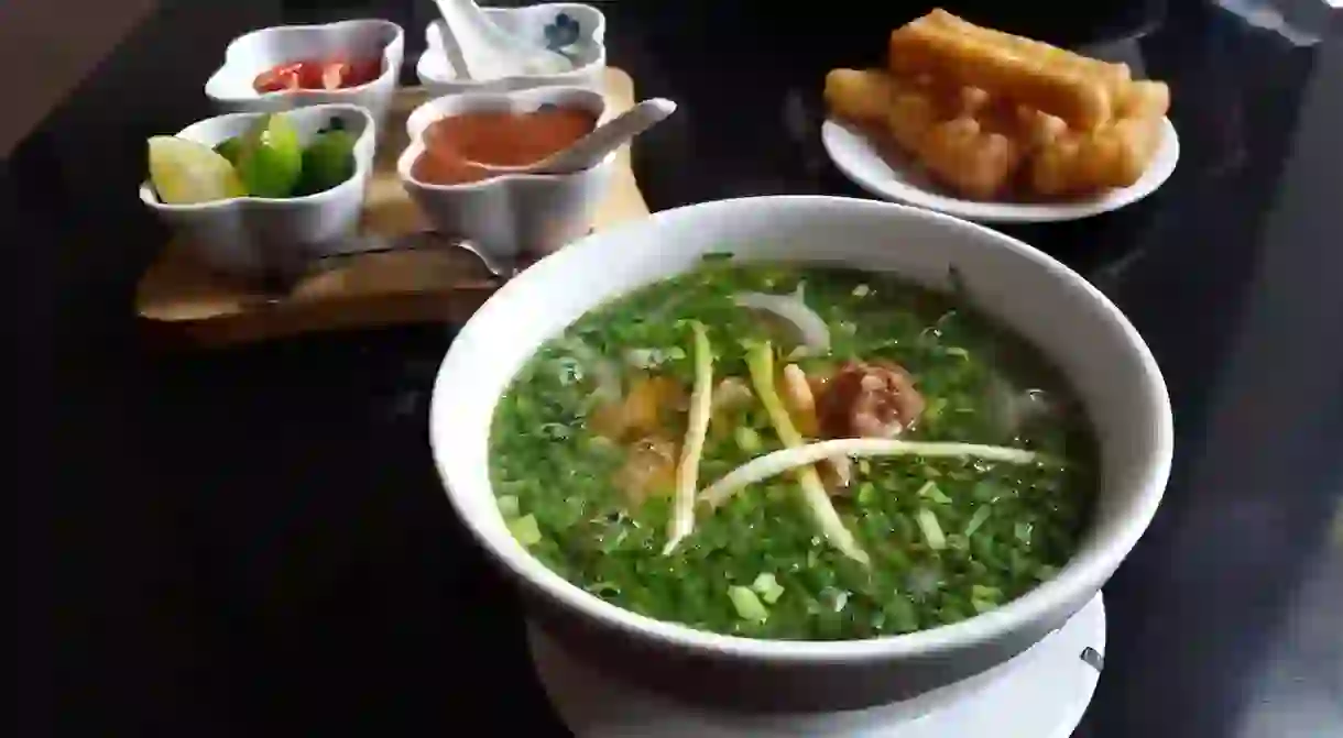 Phở bò sốt vang