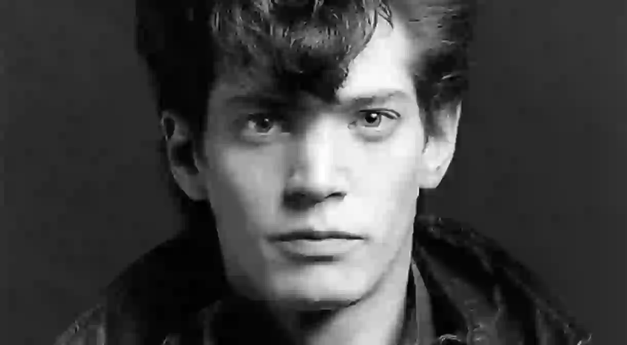 [ M ] Robert Mapplethorpe - Self-portrait (1980)