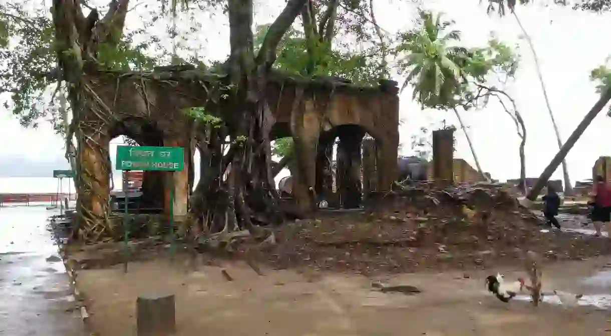 Ruins on Ross Island