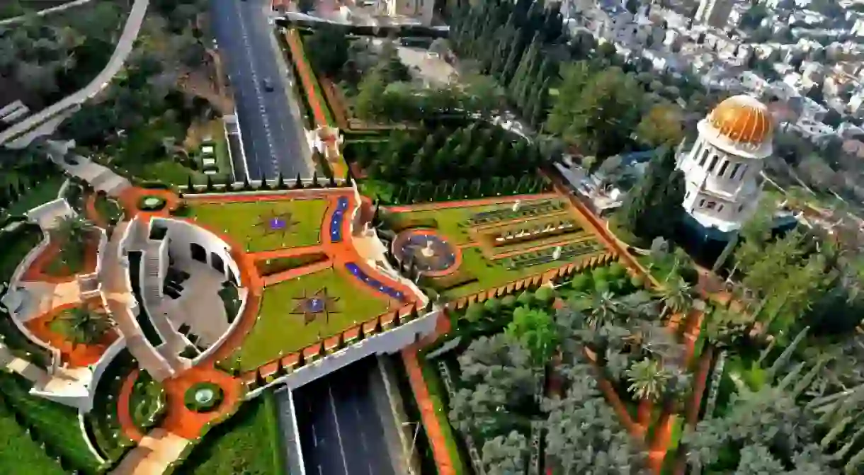 Aerial view of the bridge terrace behind the Shrine of the Báb