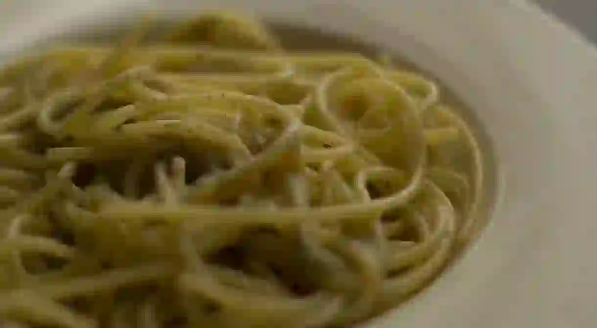 Spaghetti cacio e pepe