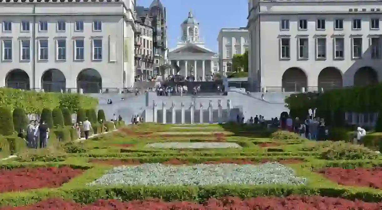 Symétrie du jardin et des bâtiments