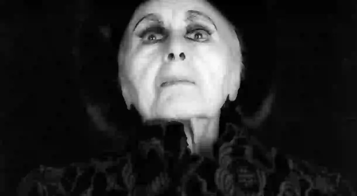 Louise Nevelson by Robert Mapplethorpe