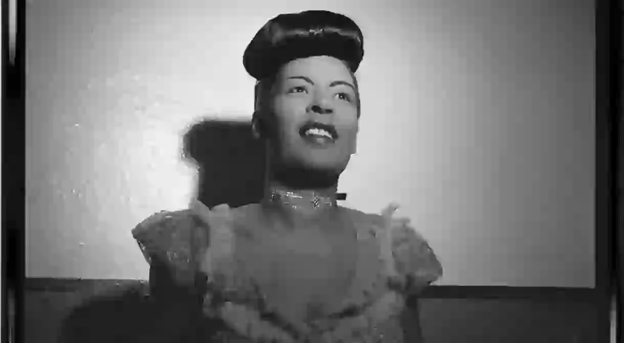 Portrait of Billie Holiday, Carnegie Hall, New York, N.Y., between 1946 and 1948) (LOC) (5020400014)